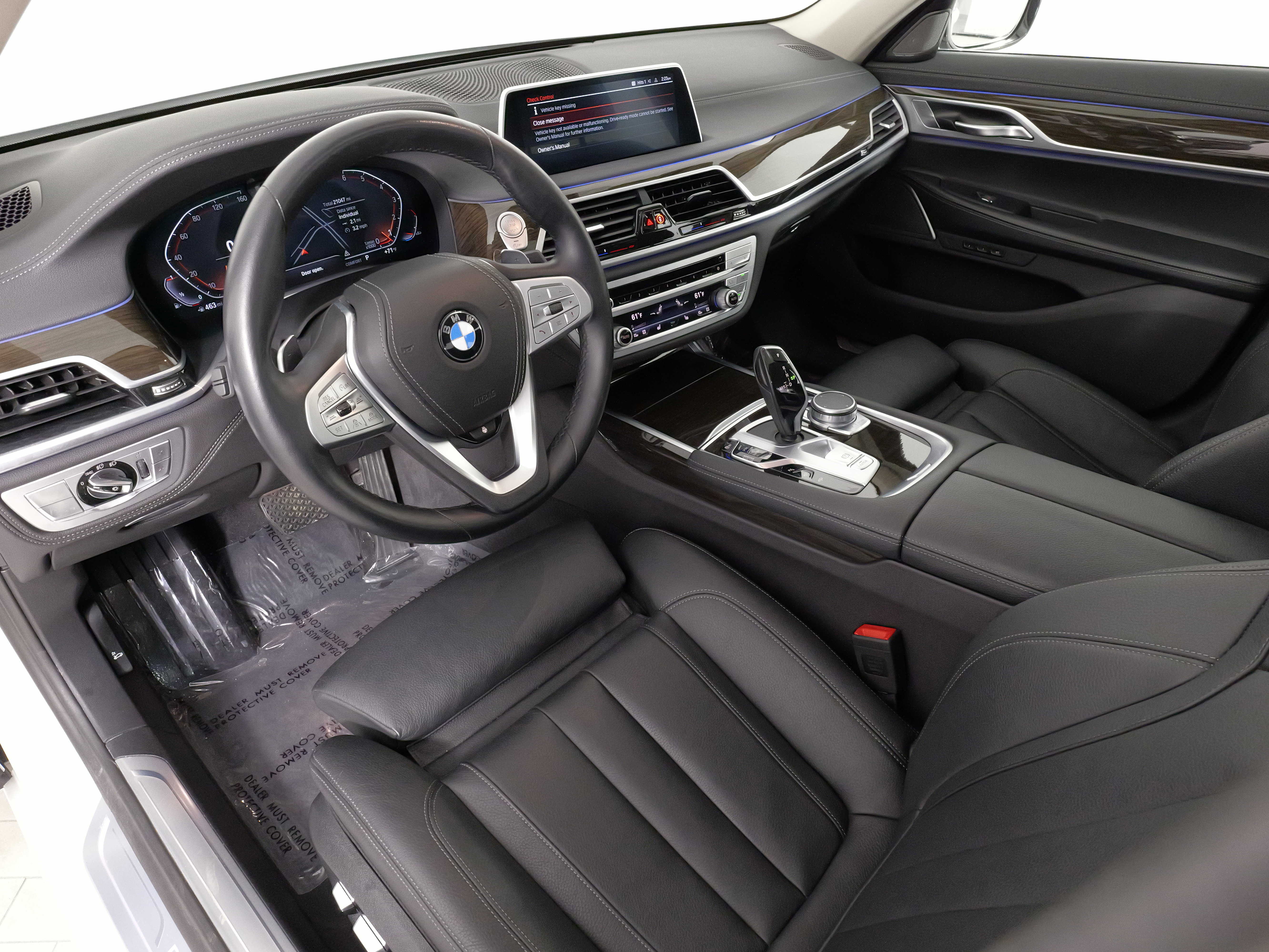 Used 2022 BMW 740i xDrive image 30