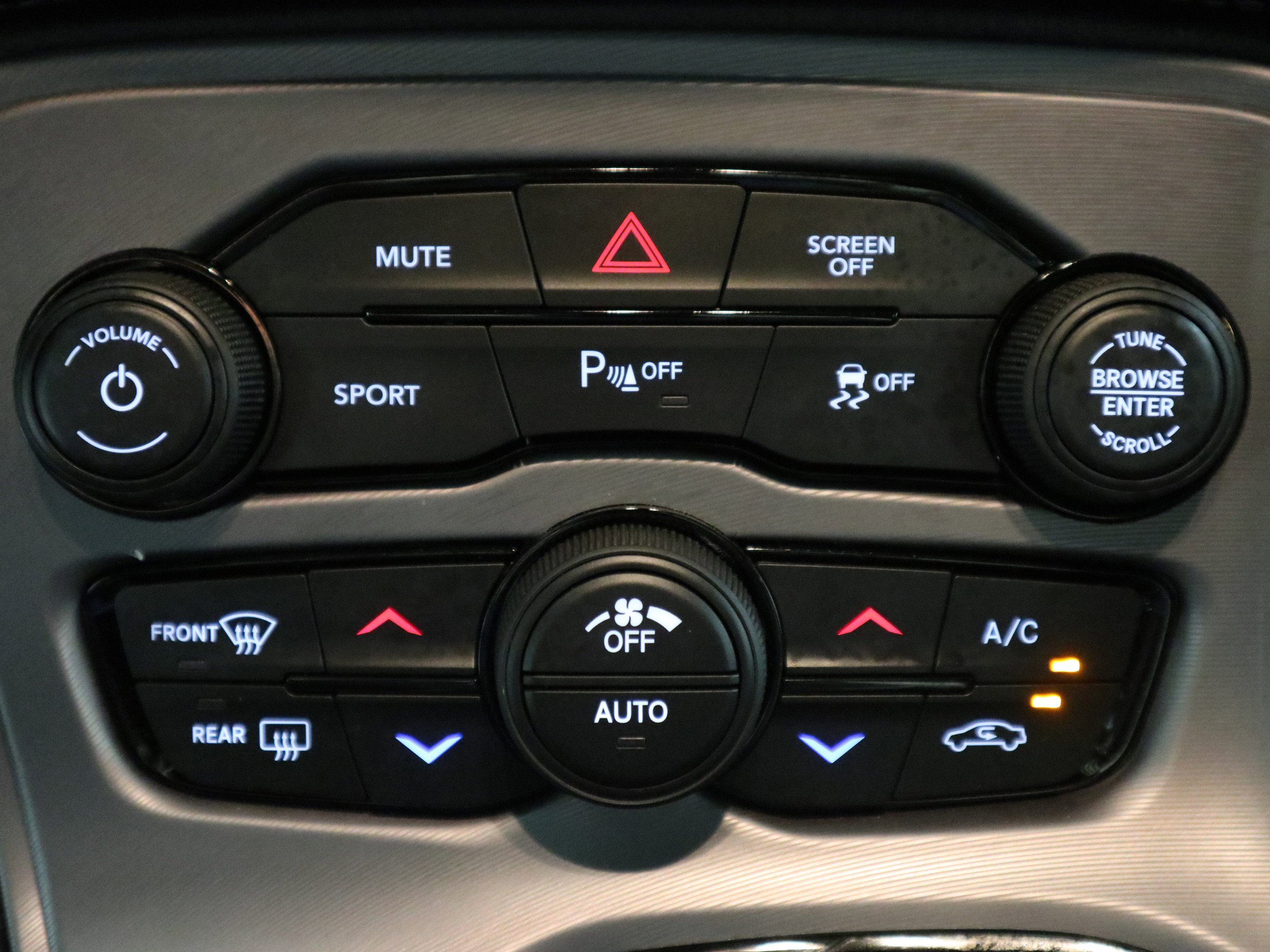 Used 2023 Dodge Challenger R/T w/ Blacktop Package image 25