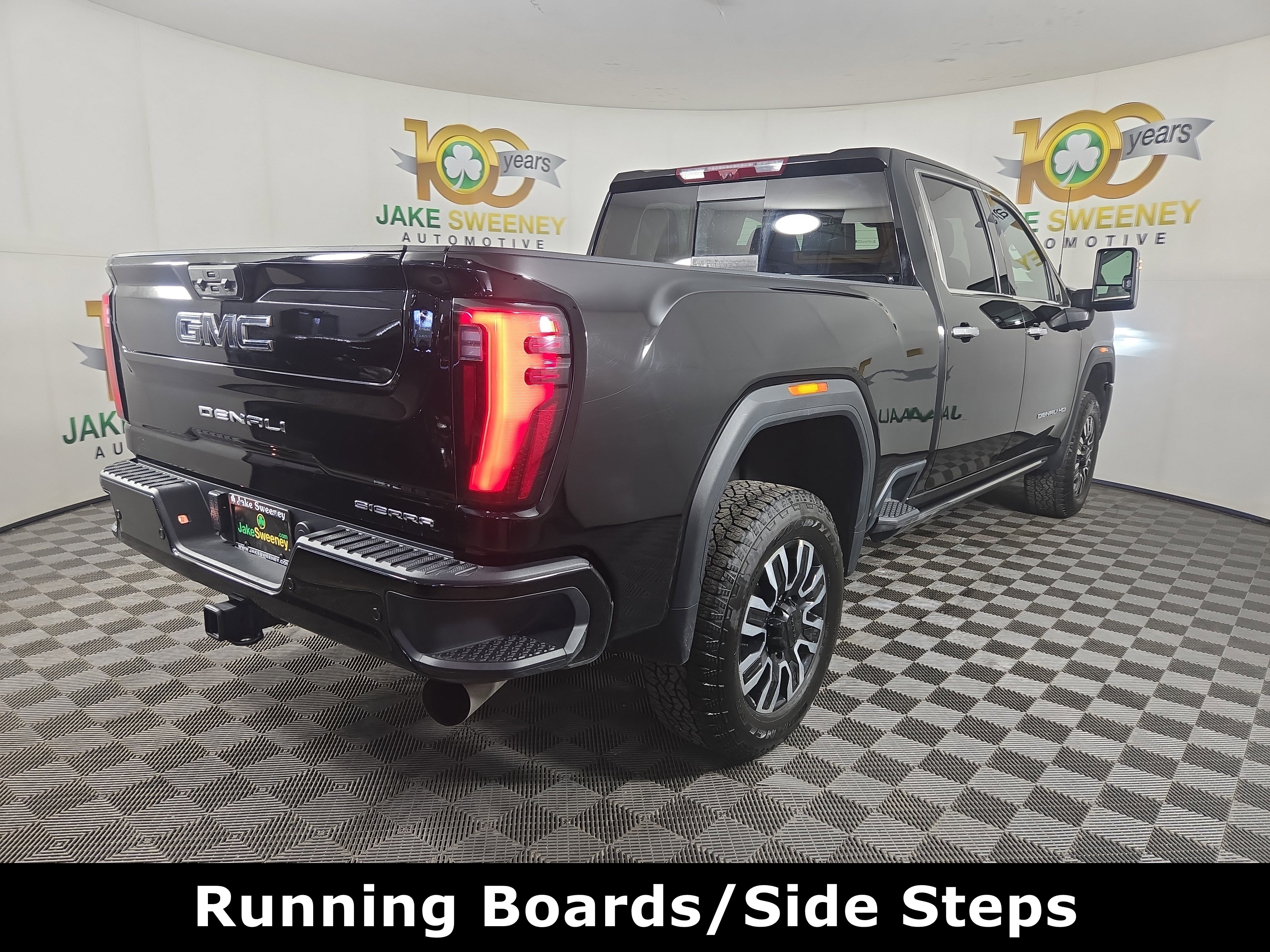 Certified 2024 GMC Sierra 2500 Denali Ultimate AWD/4WD image 9