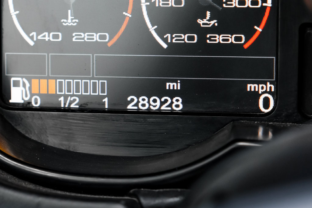 Used 2014 Ferrari California RWD image 16