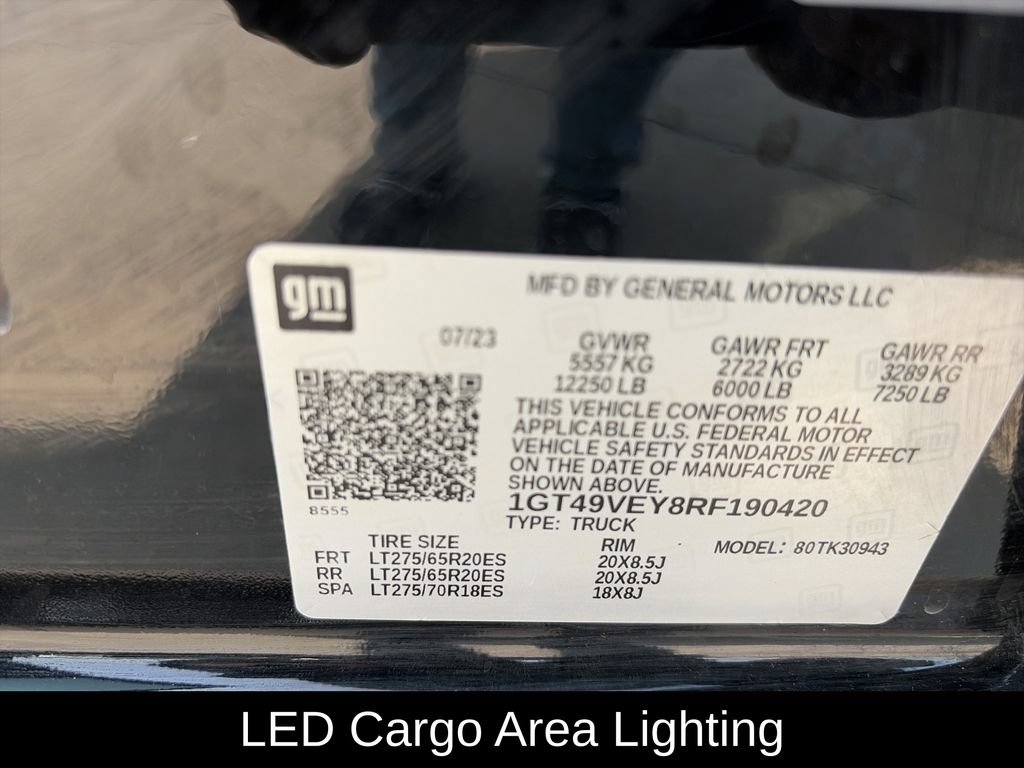 Used 2024 GMC Sierra 3500 AT4 w/ Technology Package AWD/4WD image 32