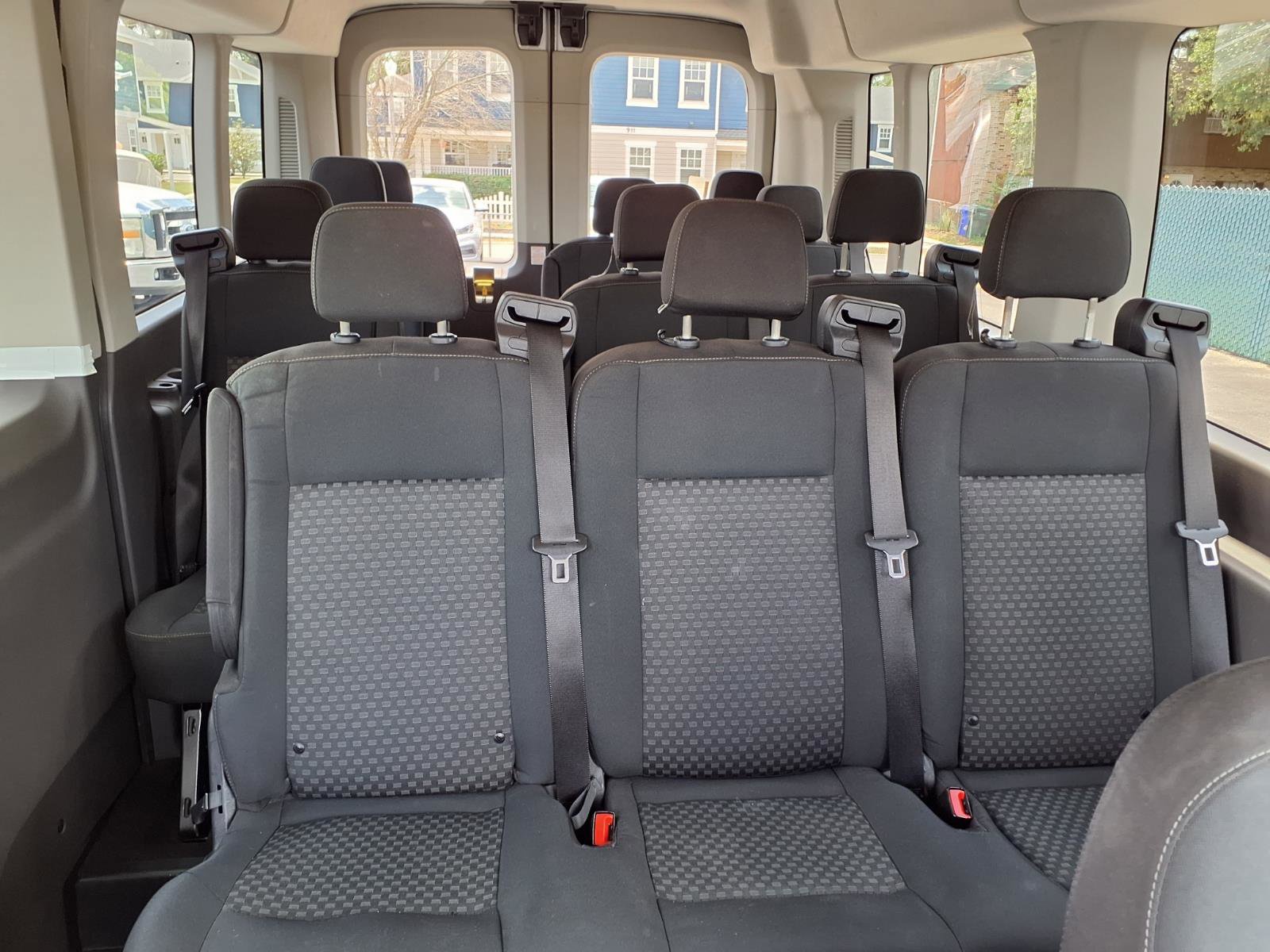Used 2022 Ford Transit 350 XLT RWD image 14