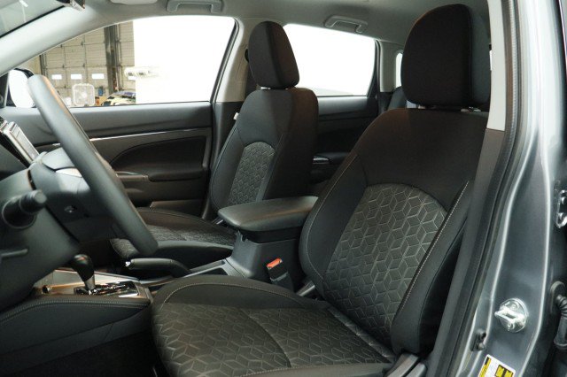 New 2026 Mitsubishi Outlander Sport ES AWD/4WD image 7