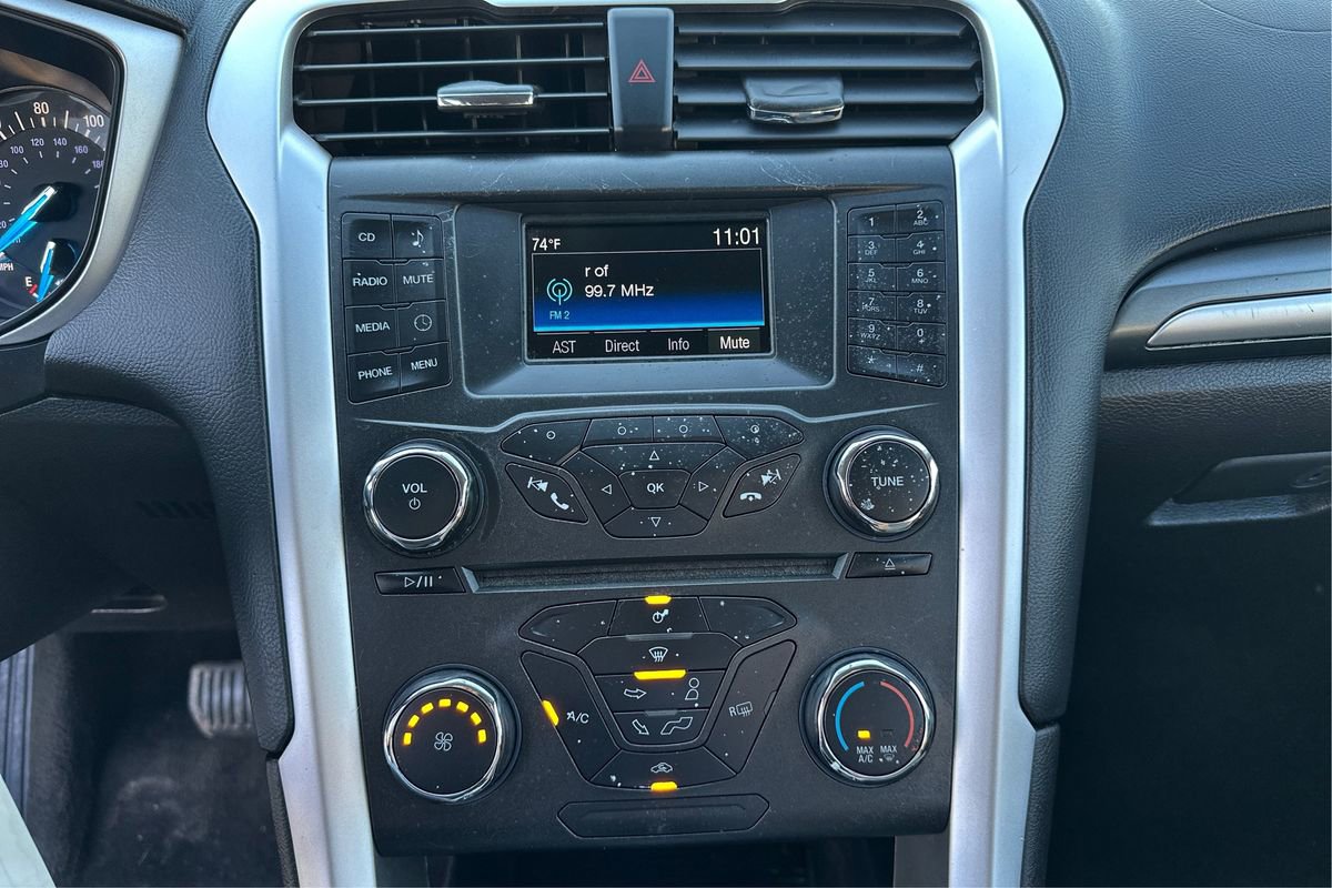 Used 2016 Ford Fusion S image 12