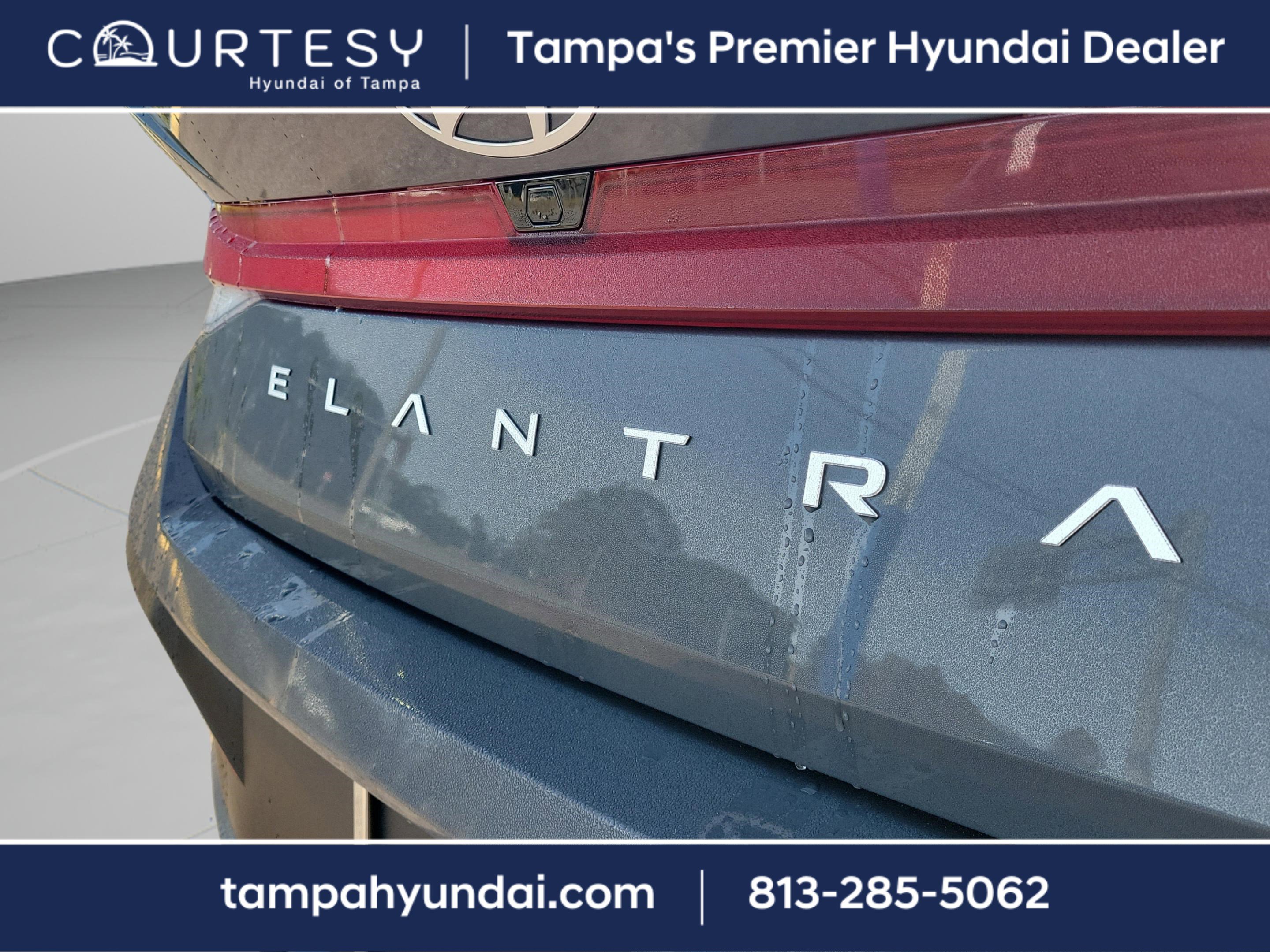 Certified 2025 Hyundai Elantra Sport image 6