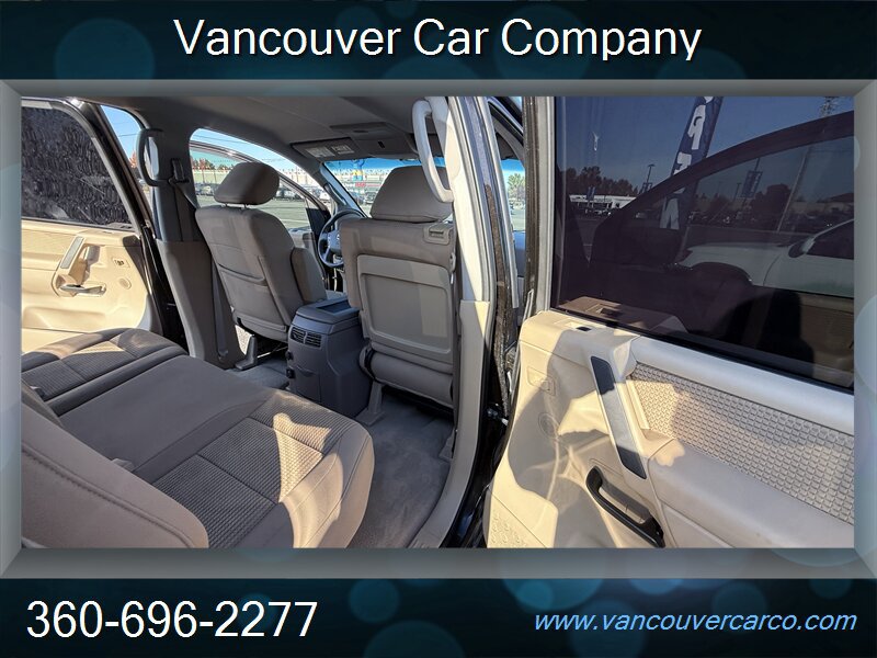 Used 2014 Nissan Titan SV w/ SV Value Truck Package AWD/4WD image 15