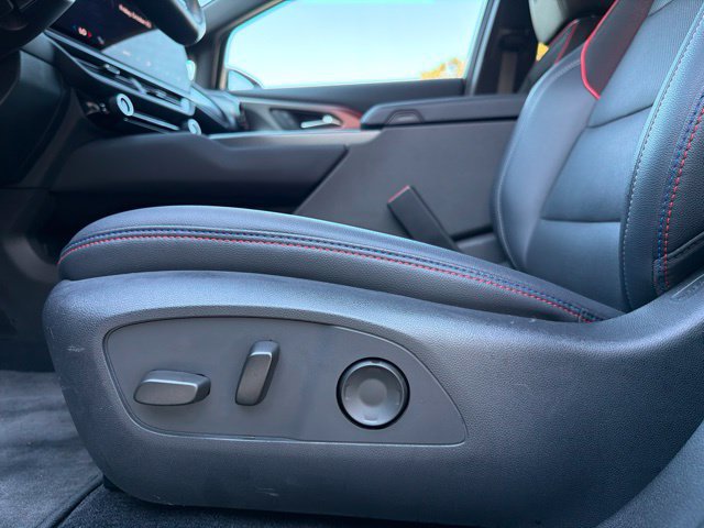 Used 2024 Chevrolet Equinox EV RS AWD/4WD image 32