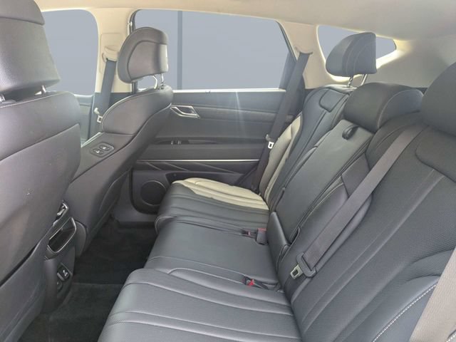 Used 2024 Genesis GV80 2.5T AWD/4WD image 14