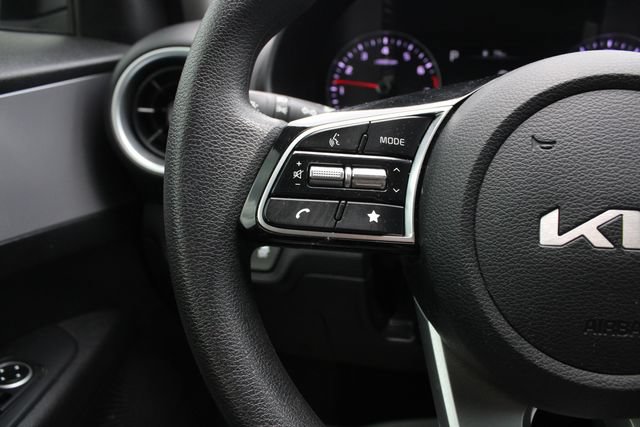 Used 2023 Kia Forte LXS w/ LXS Technology Package FWD image 12