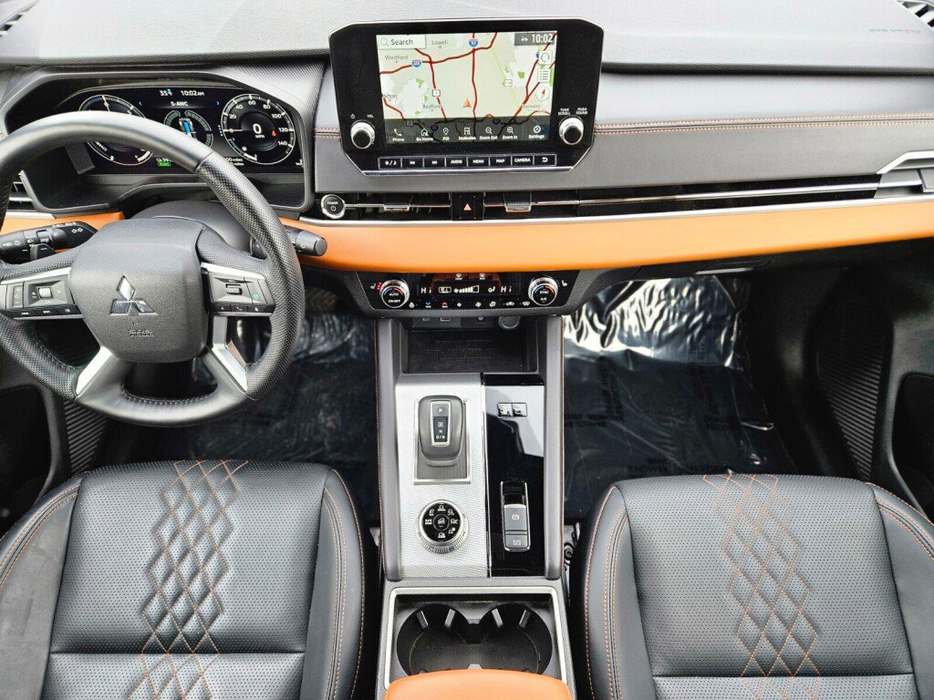 Used 2023 Mitsubishi Outlander SEL image 12
