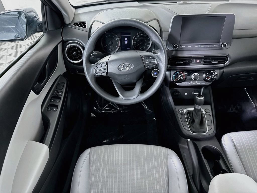 Certified 2023 Hyundai Kona SEL w/ Cargo Package FWD image 4