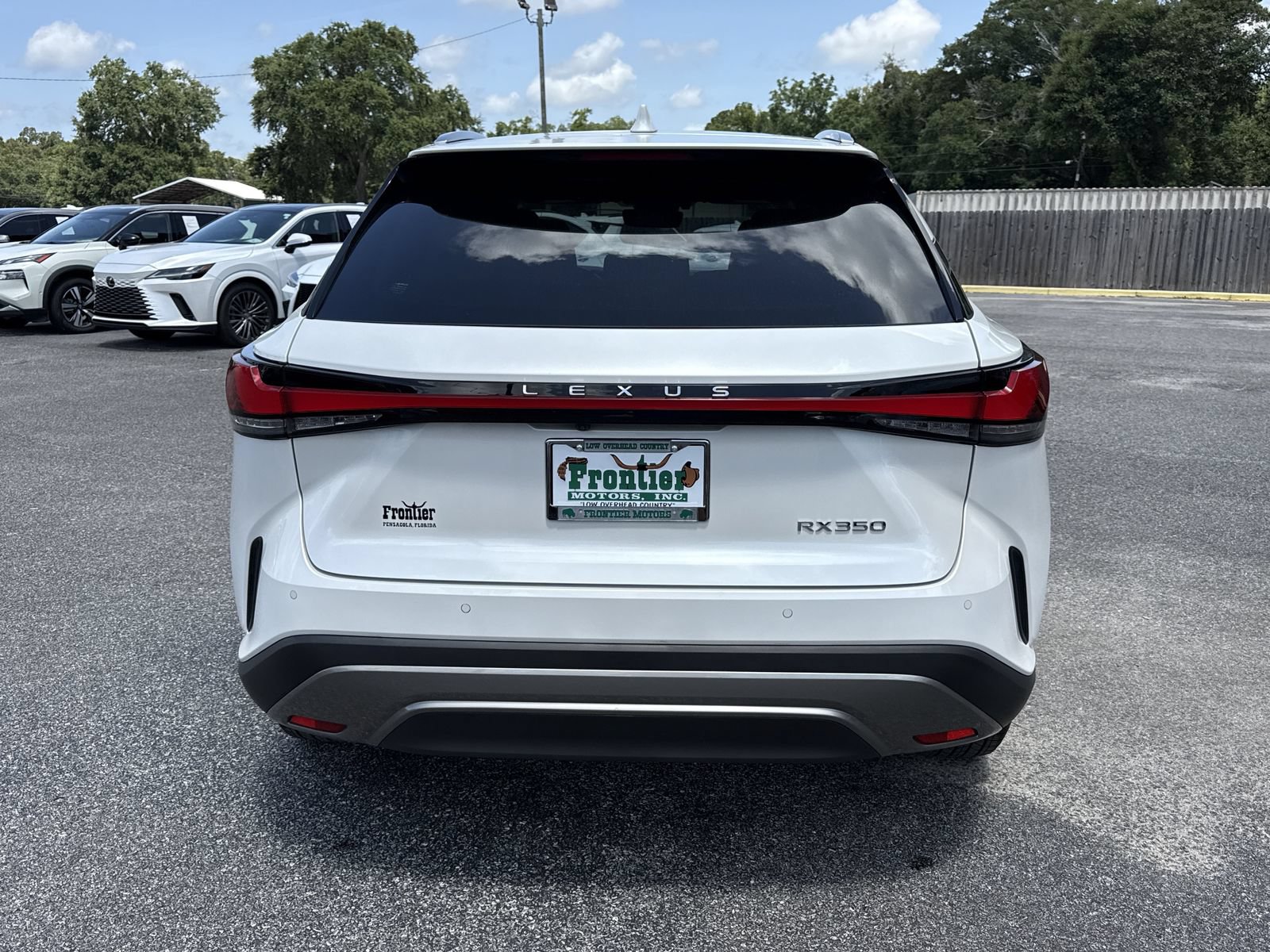 Used 2023 Lexus RX 350 Premium w/ Accessory Package (Z1) FWD image 4