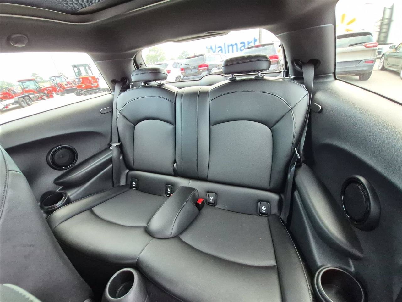 Used 2018 MINI Cooper S FWD image 29