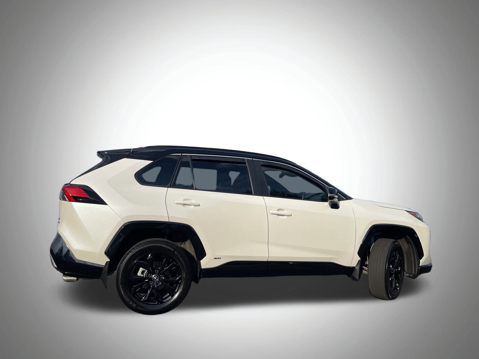 Used 2022 Toyota RAV4 XSE image 13