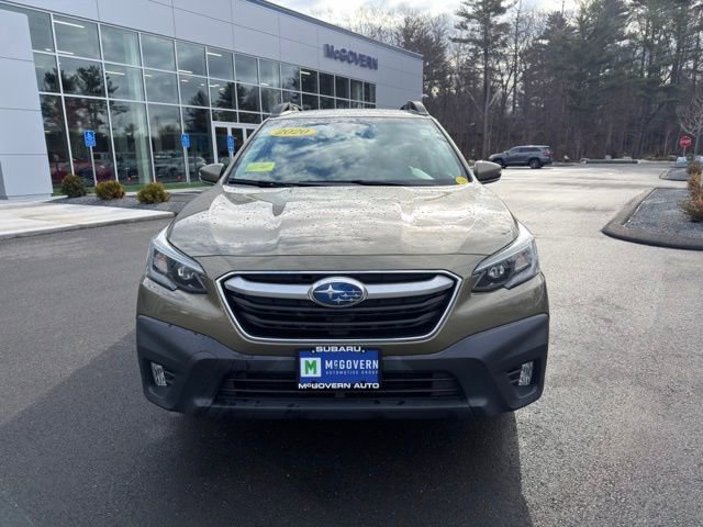 Used 2020 Subaru Outback Premium image 2