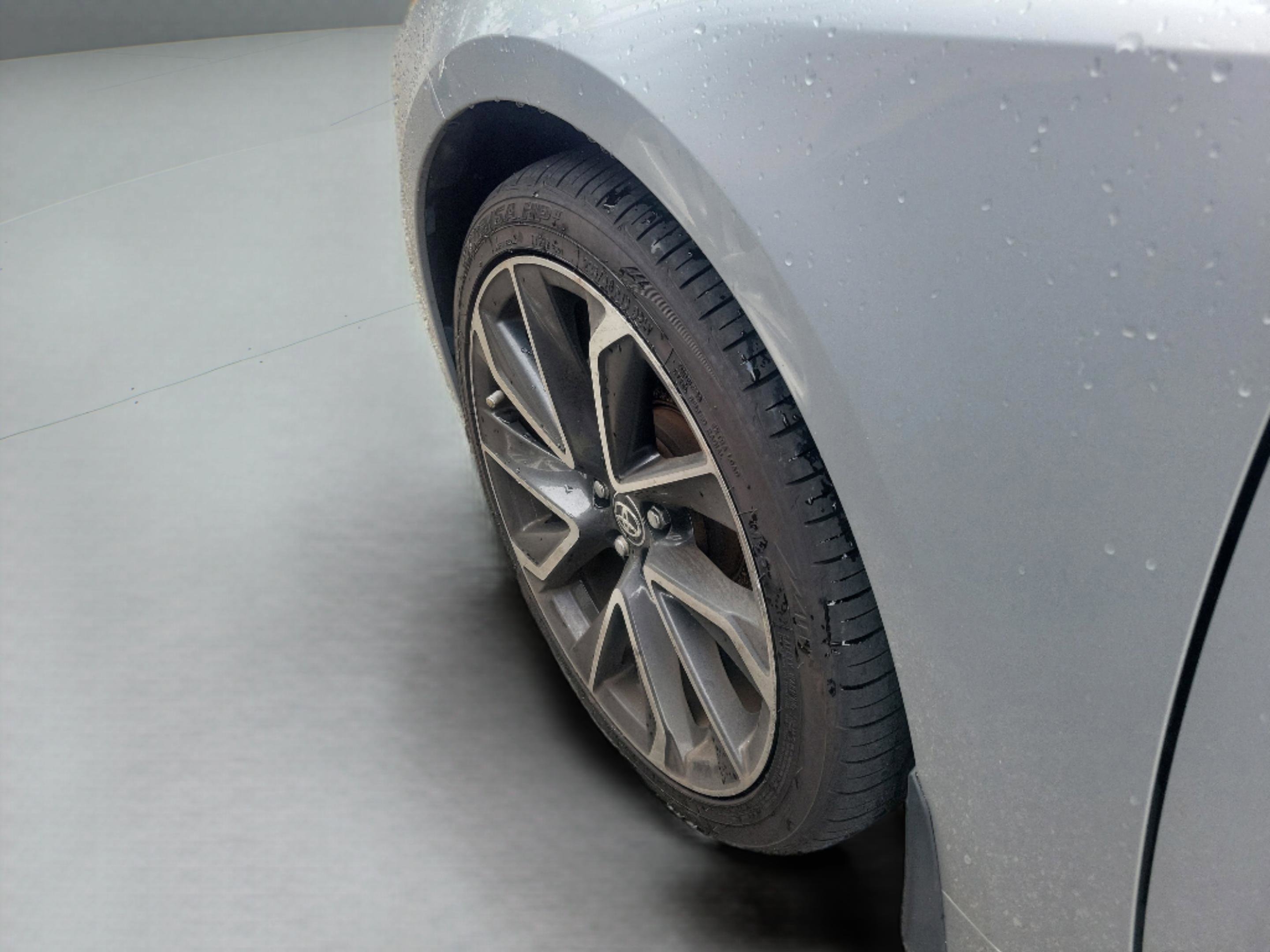 Used 2021 Toyota Corolla XSE FWD image 30