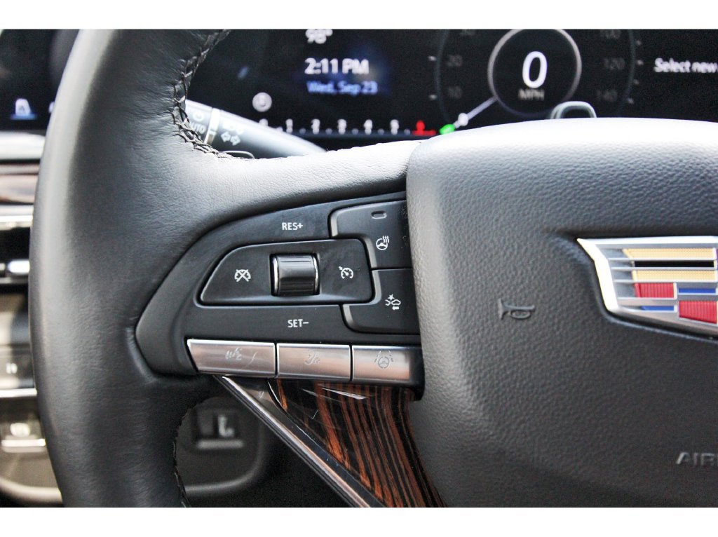 Certified 2024 Cadillac Escalade Premium Luxury AWD/4WD image 16