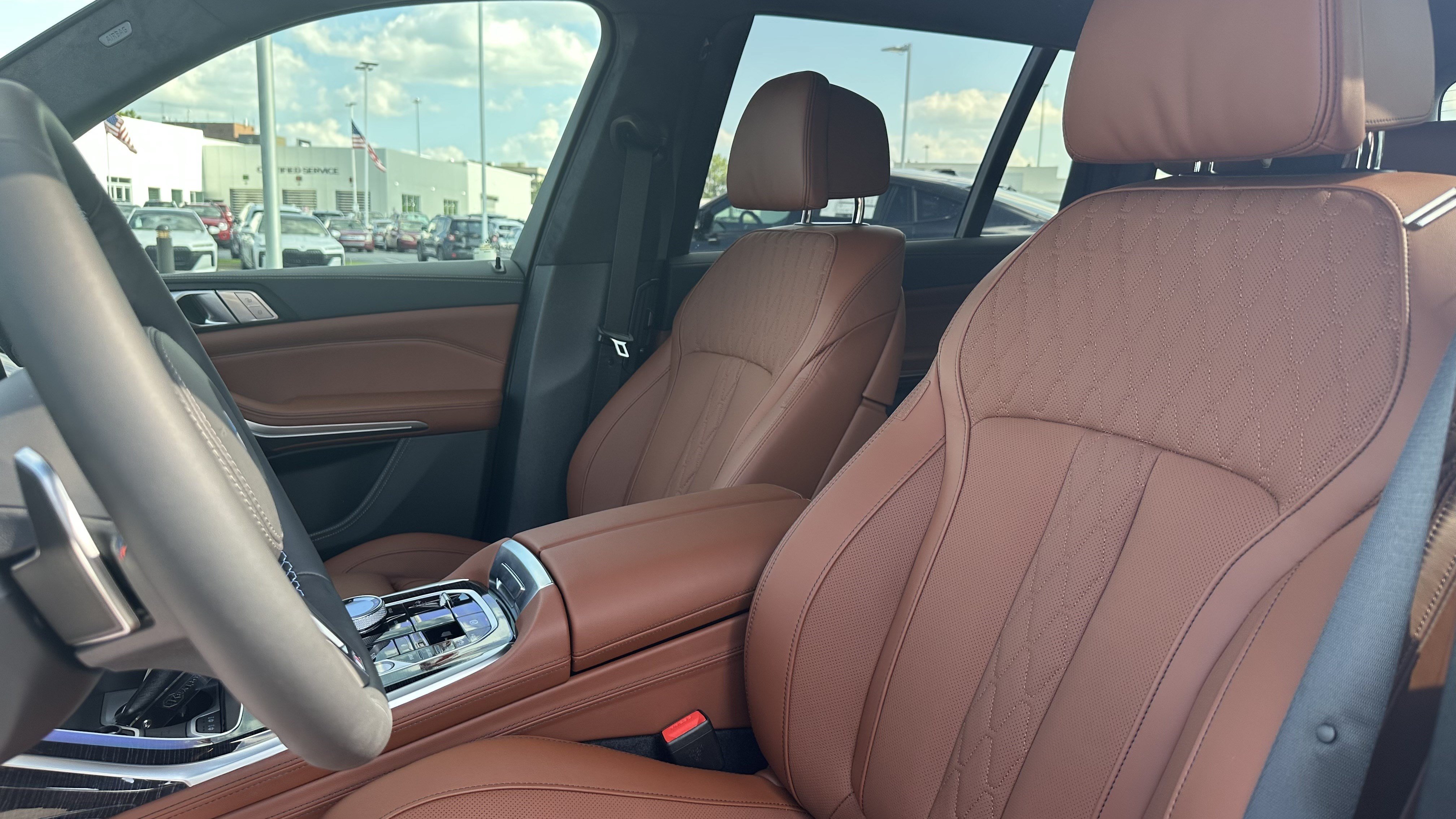New 2027 BMW X7 M60i AWD/4WD image 15