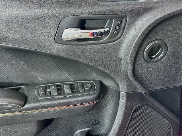 Used 2016 Dodge Charger SRT Hellcat w/ Harman/Kardon Audio Group RWD image 24