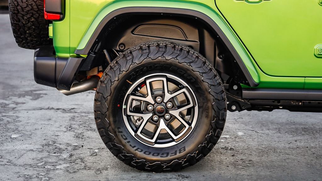 New 2025 Jeep Wrangler Unlimited Rubicon image 12