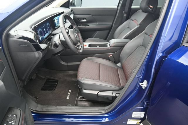 Used 2026 Nissan Kicks SR w/ SR Premium Package AWD/4WD image 14