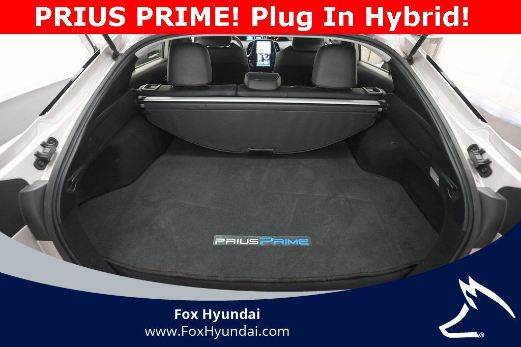Used 2021 Toyota Prius Prime Limited w/ Carpet Mat Package (TMS) image 10