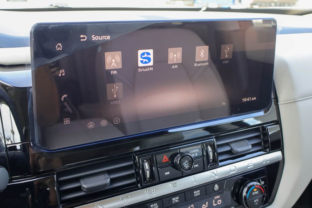 New 2026 Nissan Pathfinder SL image 5