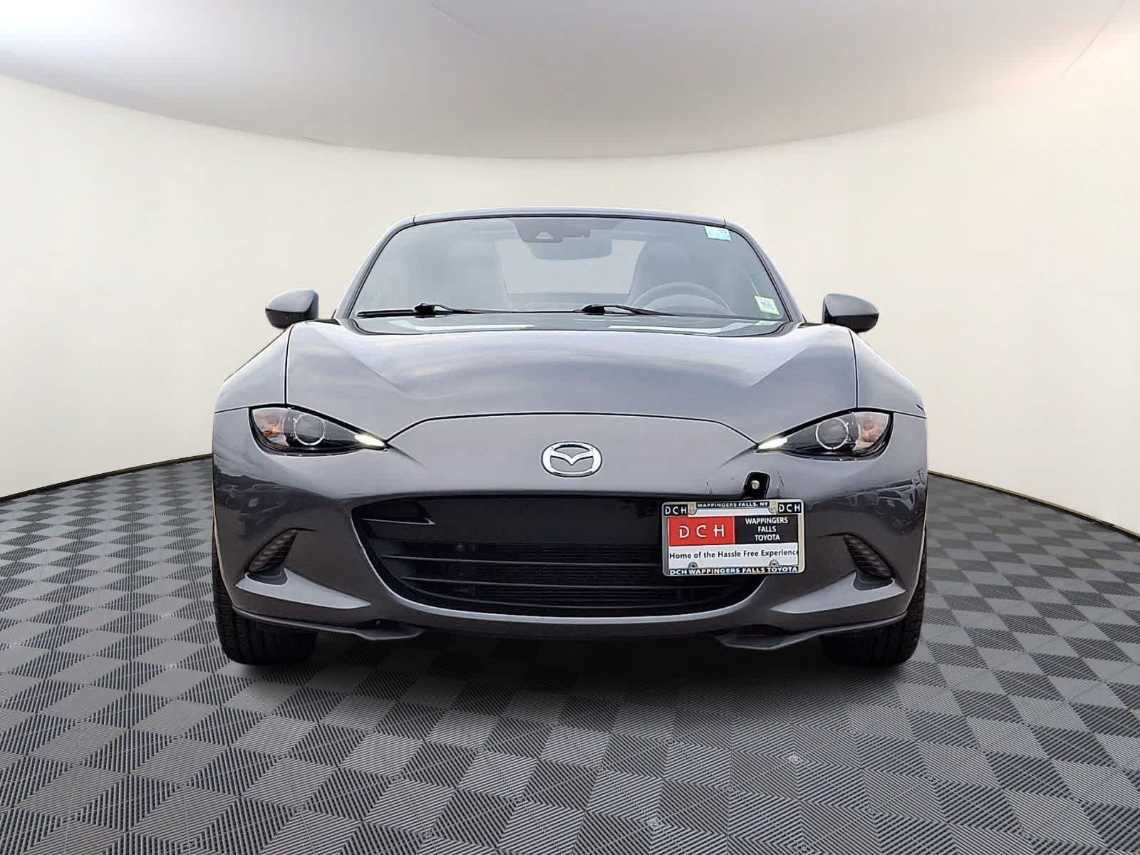 Used 2023 MAZDA MX-5 Miata Grand Touring RWD image 3
