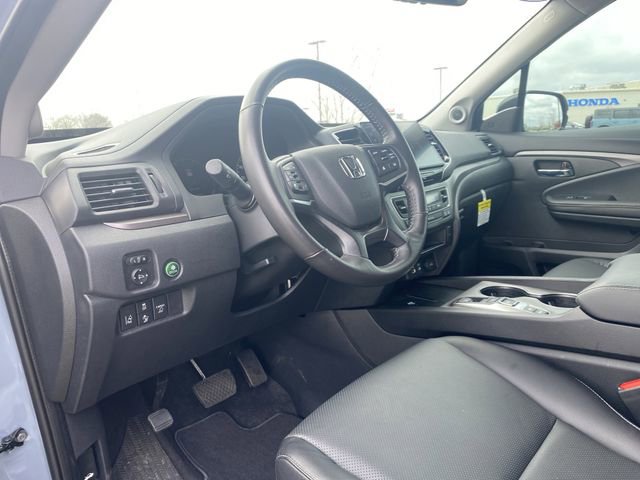 Used 2025 Honda Ridgeline RTL image 11