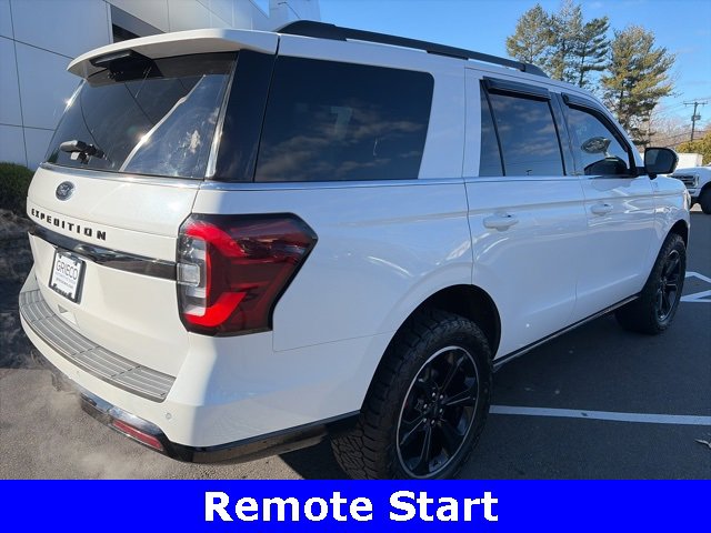Used 2023 Ford Expedition Limited image 8