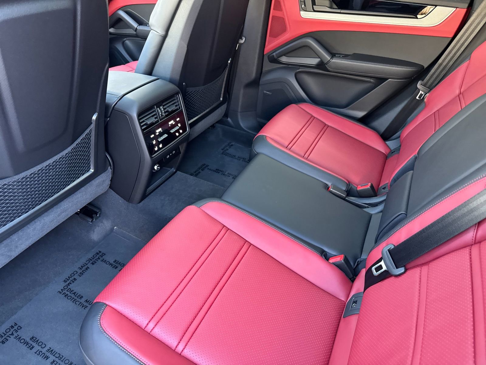 New 2026 Porsche Cayenne S image 14