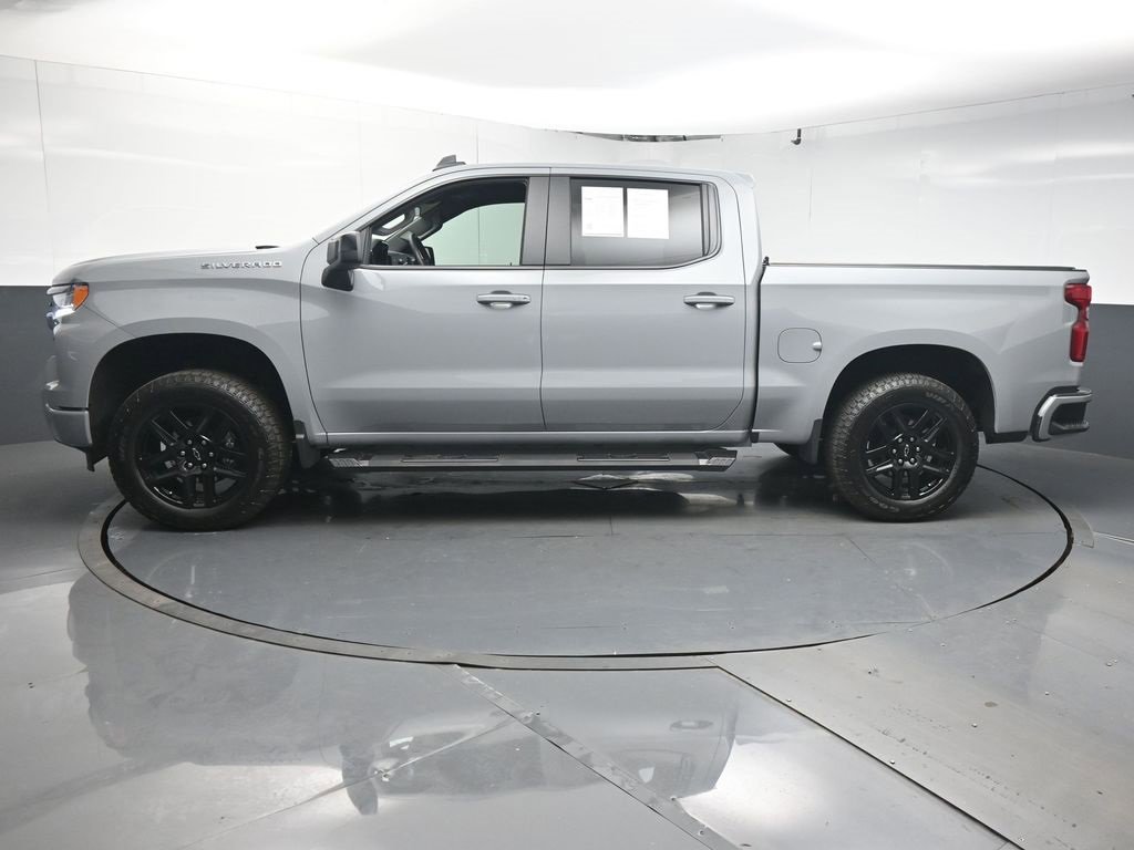 Used 2025 Chevrolet Silverado 1500 RST w/ Convenience Package II image 5