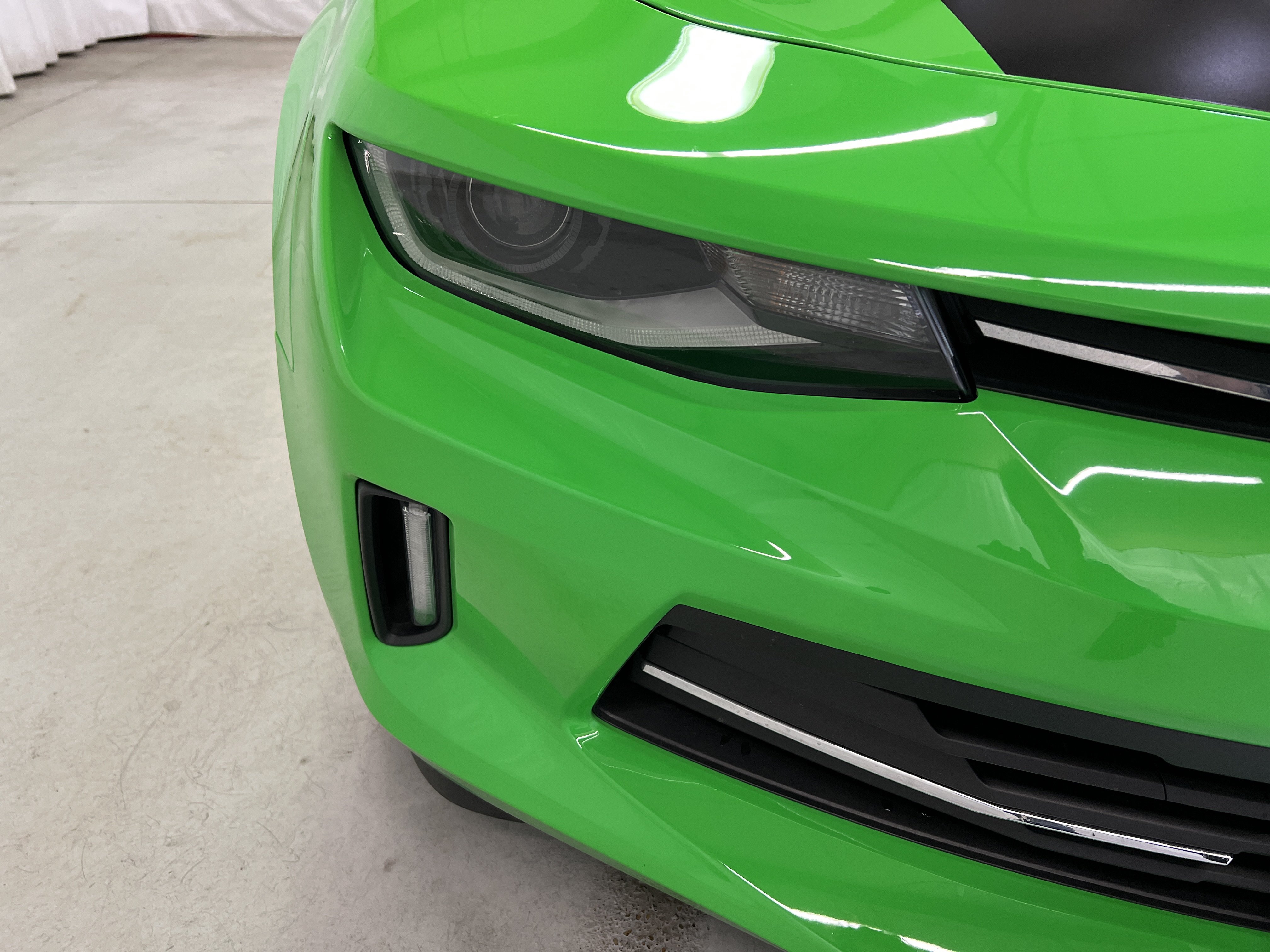 Used 2017 Chevrolet Camaro LT RWD image 5