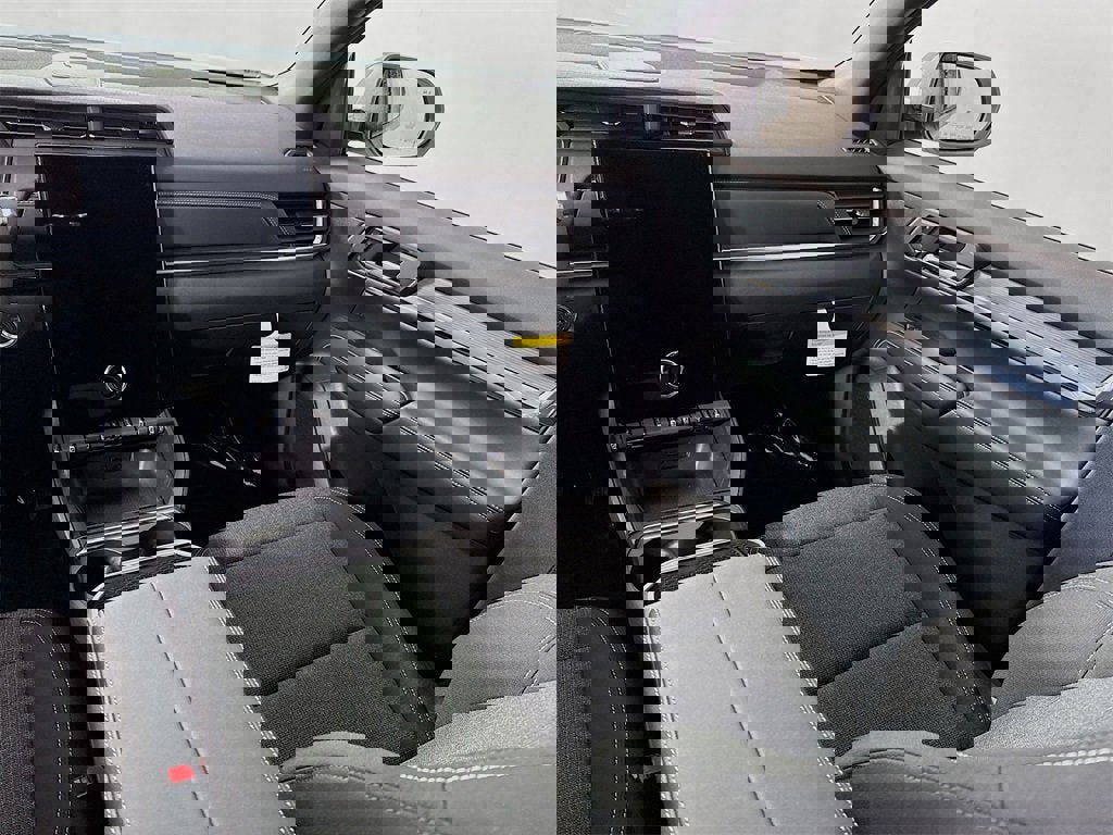 New 2026 GMC Terrain Elevation image 17