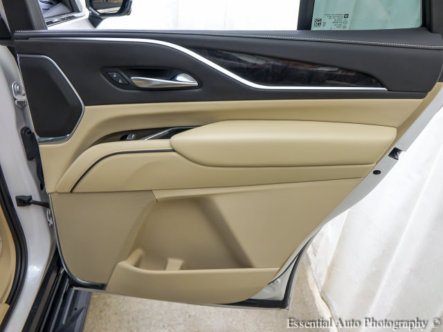 Certified 2022 Cadillac Escalade Premium Luxury w/ LPO, Illumination Package AWD/4WD image 30