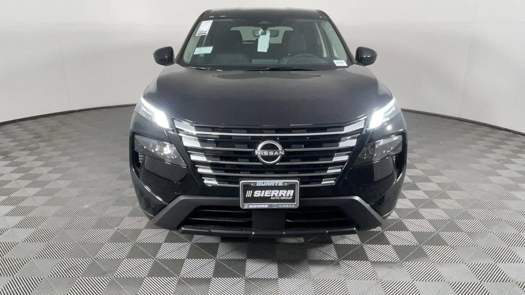 New 2025 Nissan Rogue SV image 9