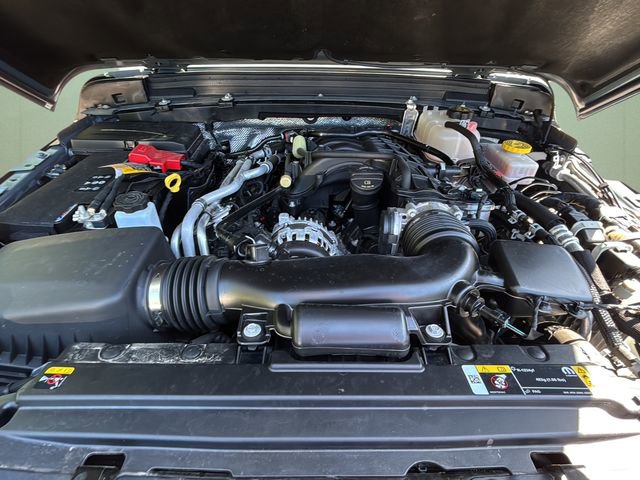 Used 2024 Jeep Wrangler Sport S image 10