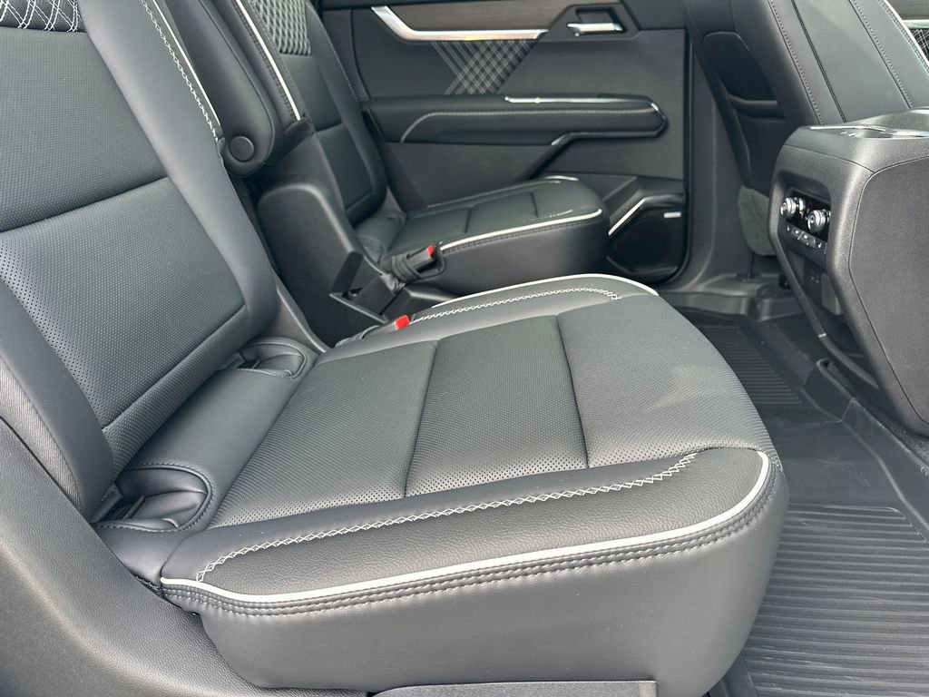 New 2026 GMC Acadia Denali w/ Super Cruise Package image 16