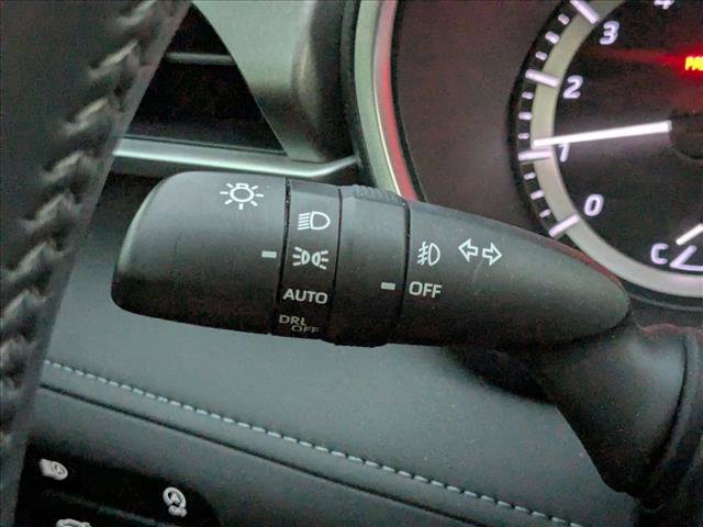 Used 2024 Toyota Highlander XLE image 6