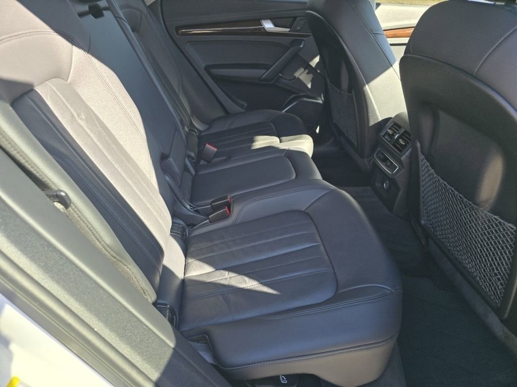 Used 2020 Audi Q5 2.0T Premium image 22