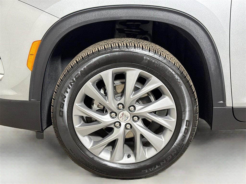 Used 2025 Buick Enclave Preferred image 31