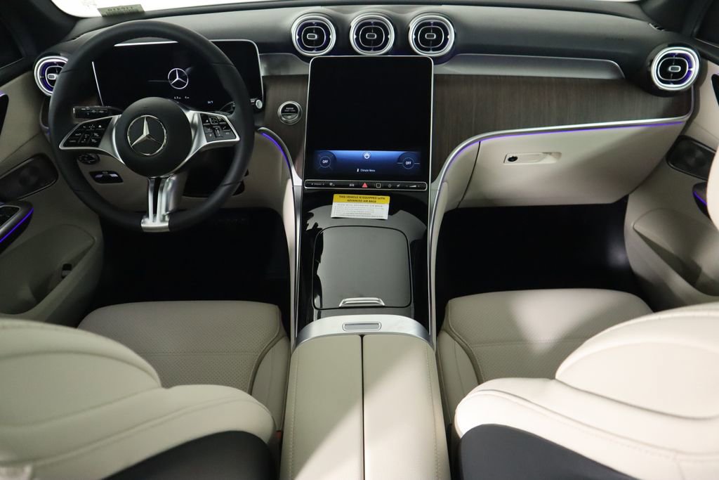 Certified 2025 Mercedes-Benz GLC 300 image 13