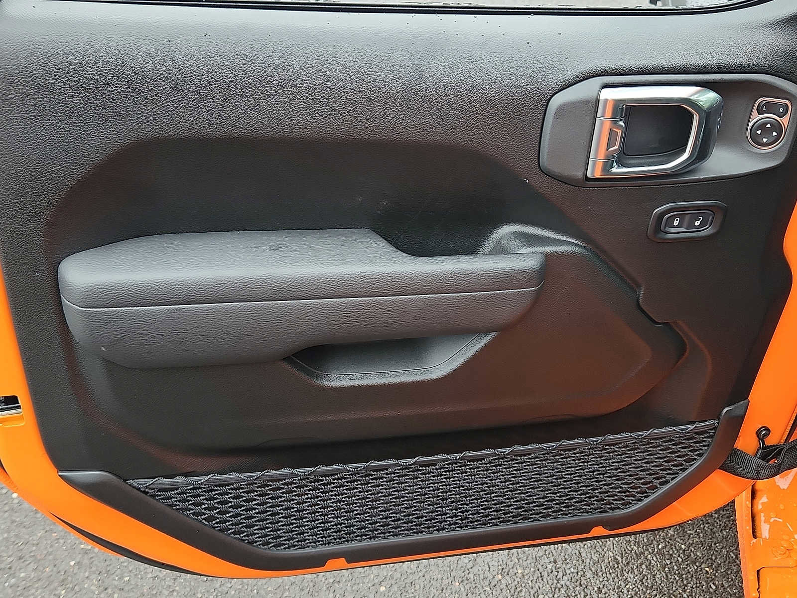 New 2025 Jeep Wrangler Sport S image 8