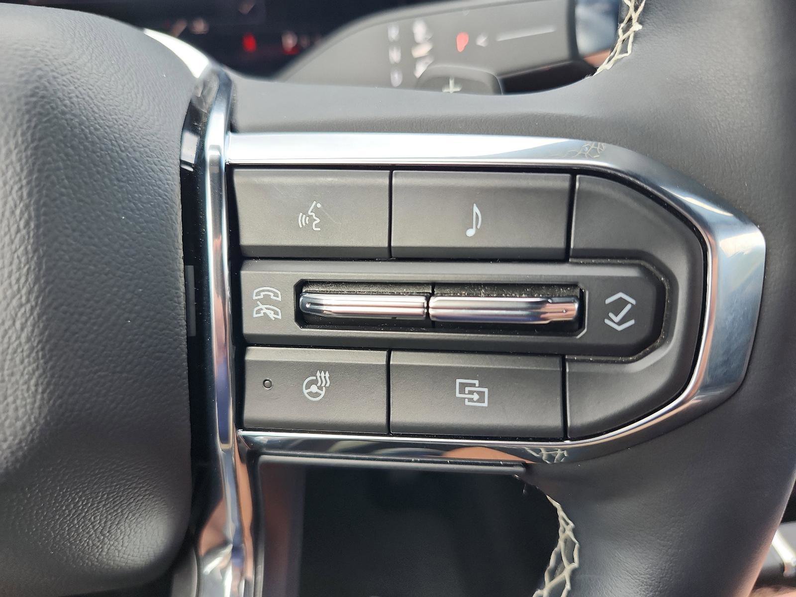 Certified 2025 GMC Acadia Denali image 22