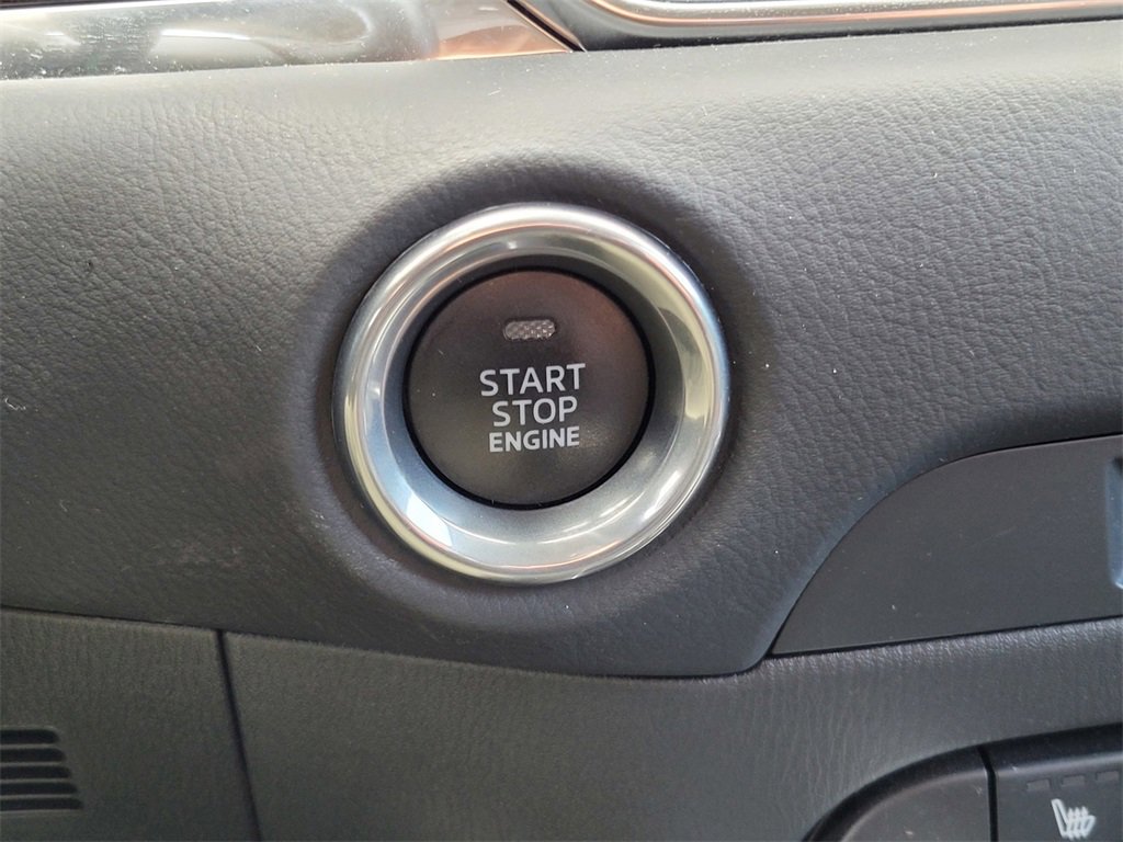 Used 2025 MAZDA CX-5 Carbon Edition image 24