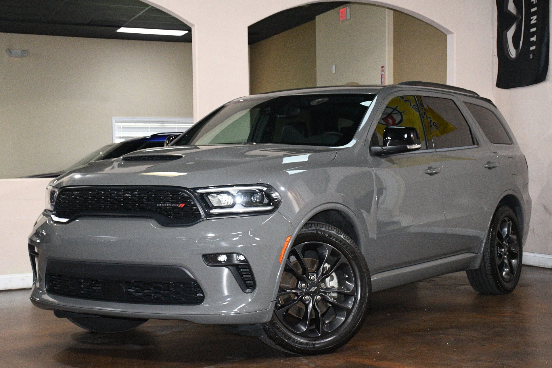 Used 2022 Dodge Durango GT RWD image 4