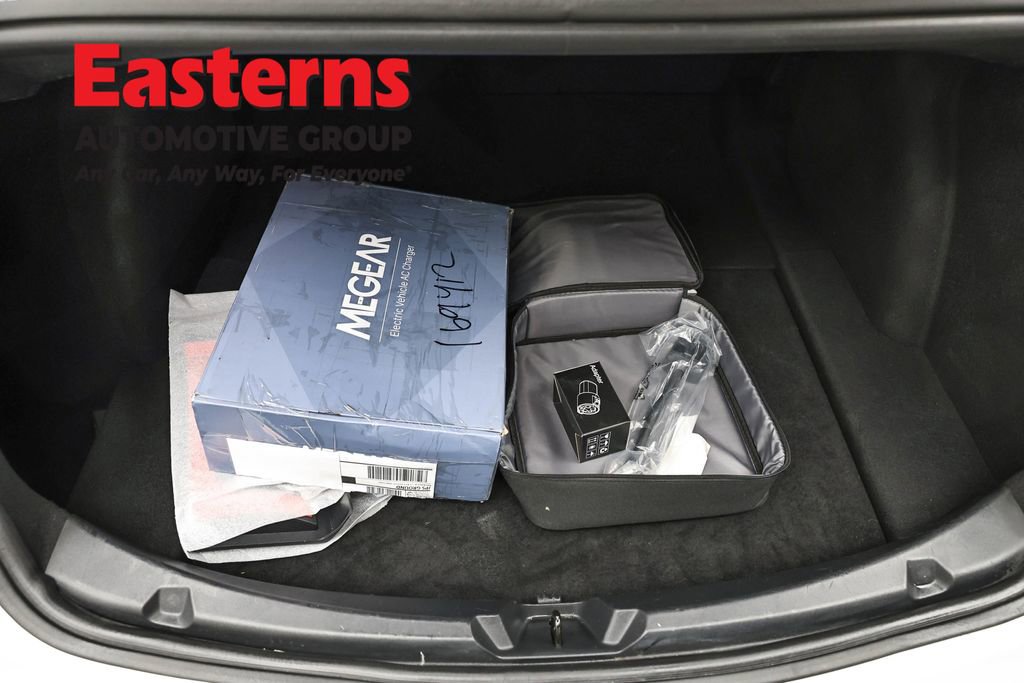 Used 2023 Tesla Model 3 Standard Range RWD image 9