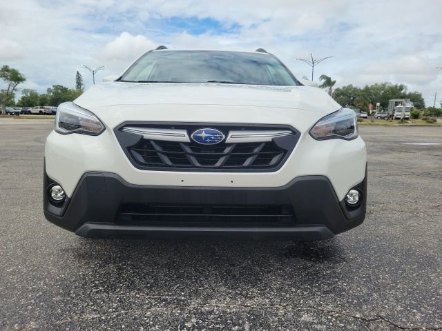 Used 2023 Subaru Crosstrek 2.5i Limited AWD/4WD image 3