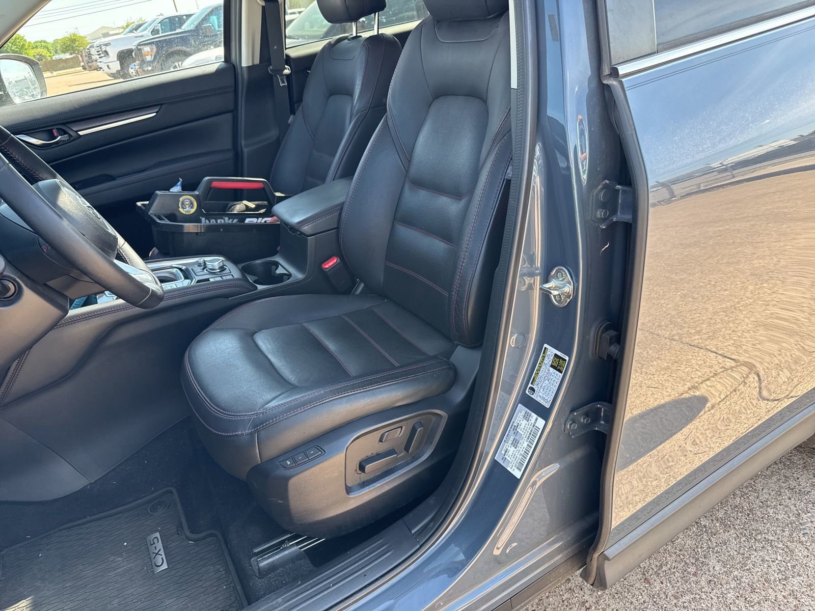 Used 2023 MAZDA CX-5 Carbon Edition image 11