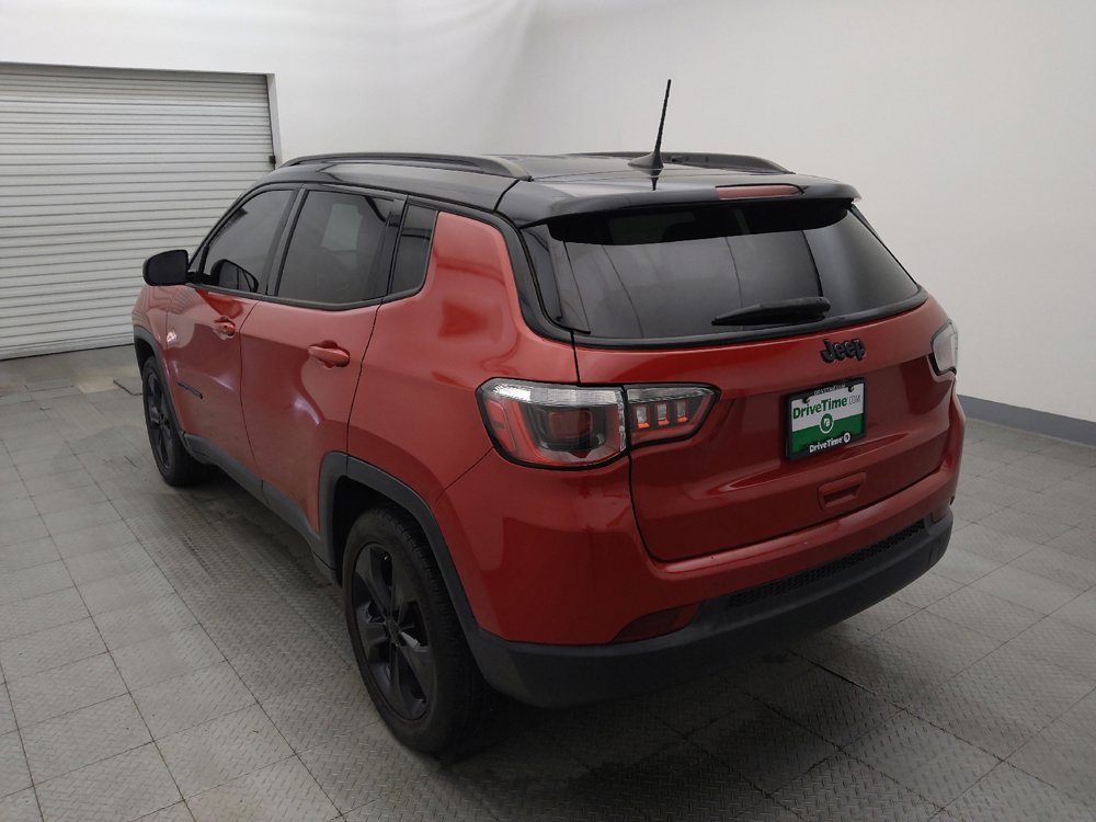 Used 2018 Jeep Compass Latitude w/ Popular Equipment Group FWD image 5
